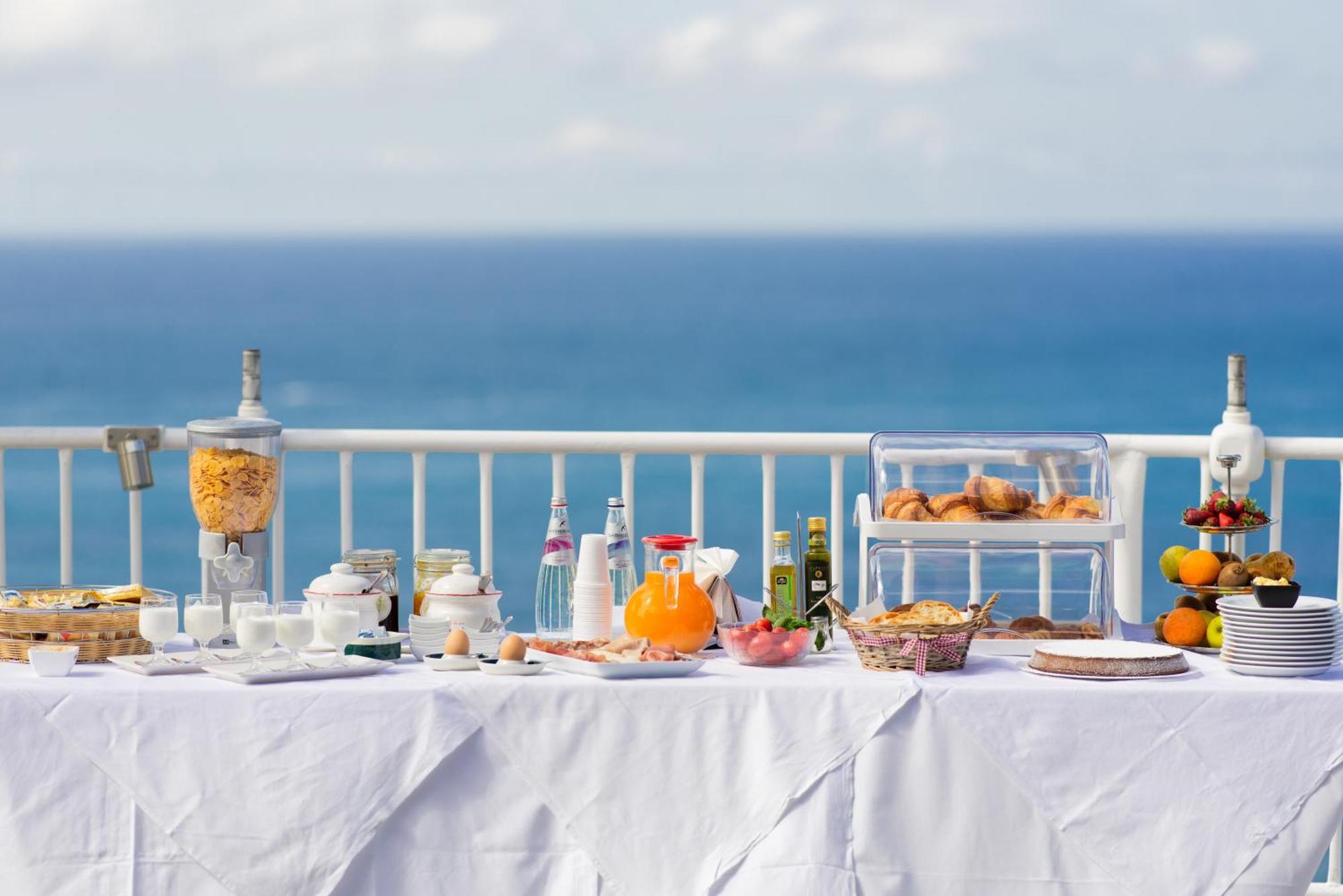 Hotel Villa Sirena Sant'Angelo  Ngoại thất bức ảnh